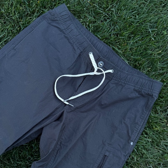 vuori ripstop charcoal grey cargo joggers - Picture 3 of 8